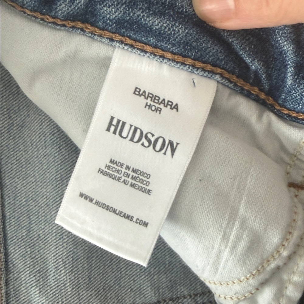 HUDSON Barbara Medium Wash High Rise Boot Cut Jeans. Size 29 - Picture 7 of 10